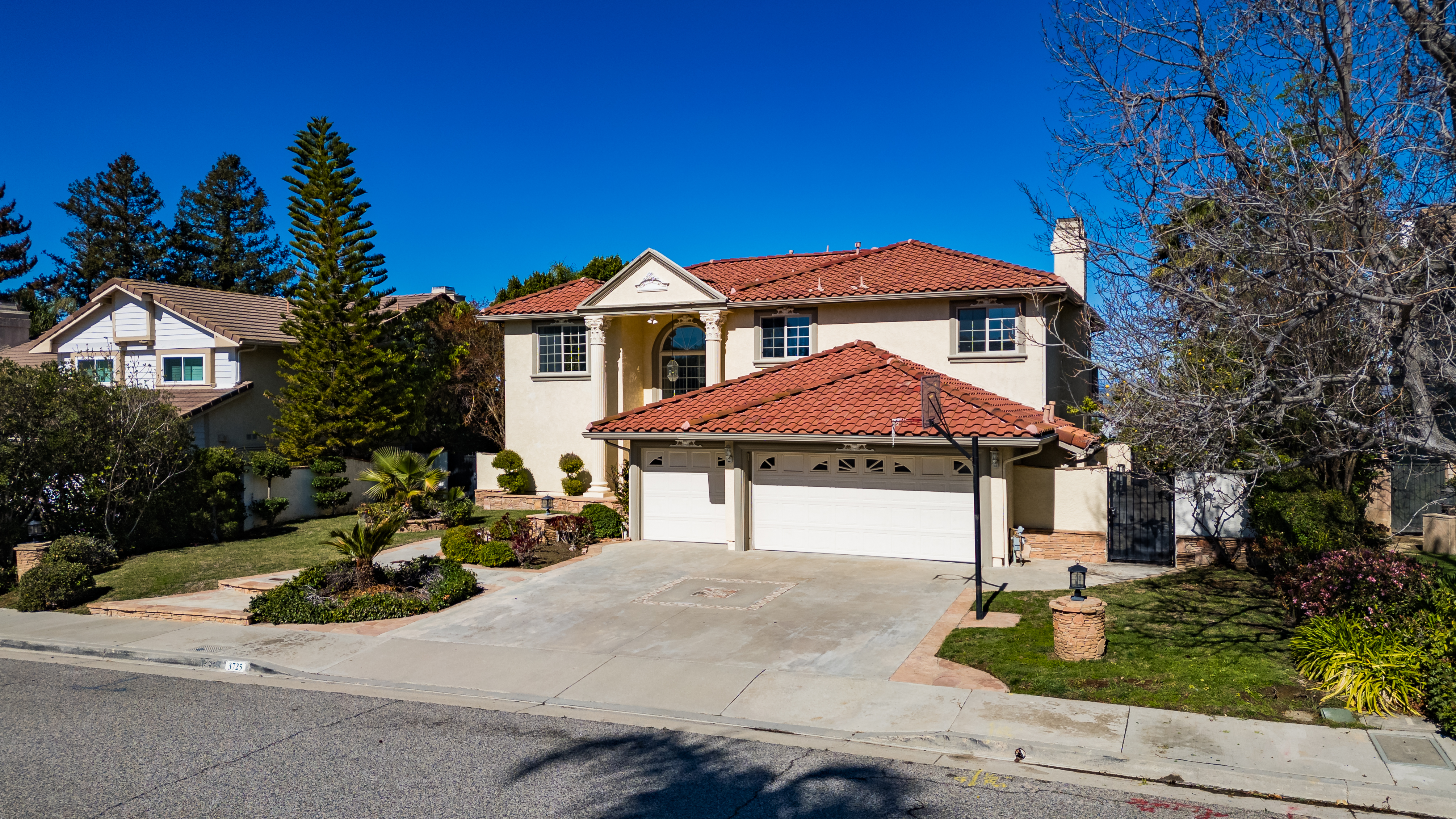 Photo of 3725 Via Del Prado, Calabasas, CA, 91302