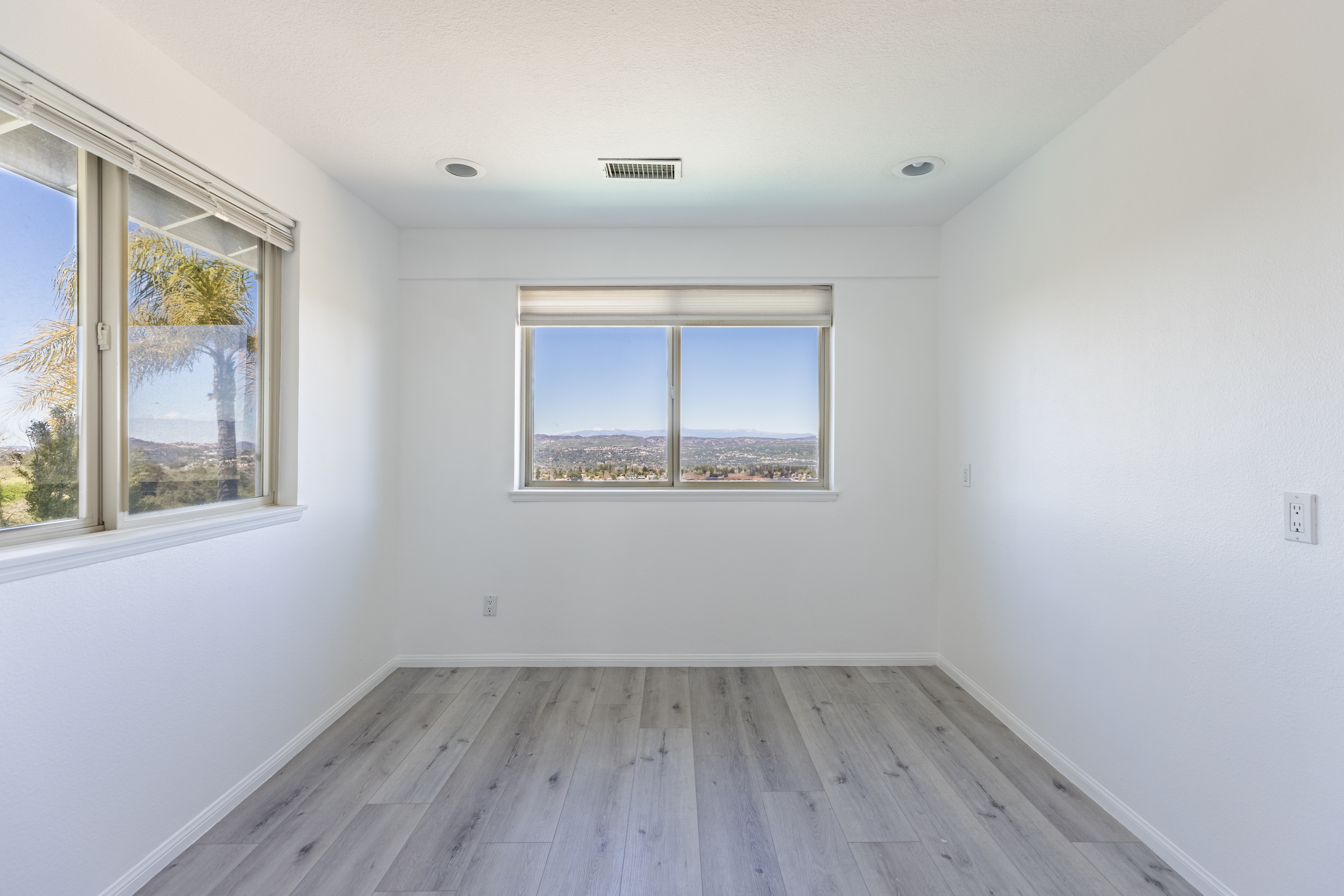 Photo of 3725 Via Del Prado, Calabasas, CA, 91302