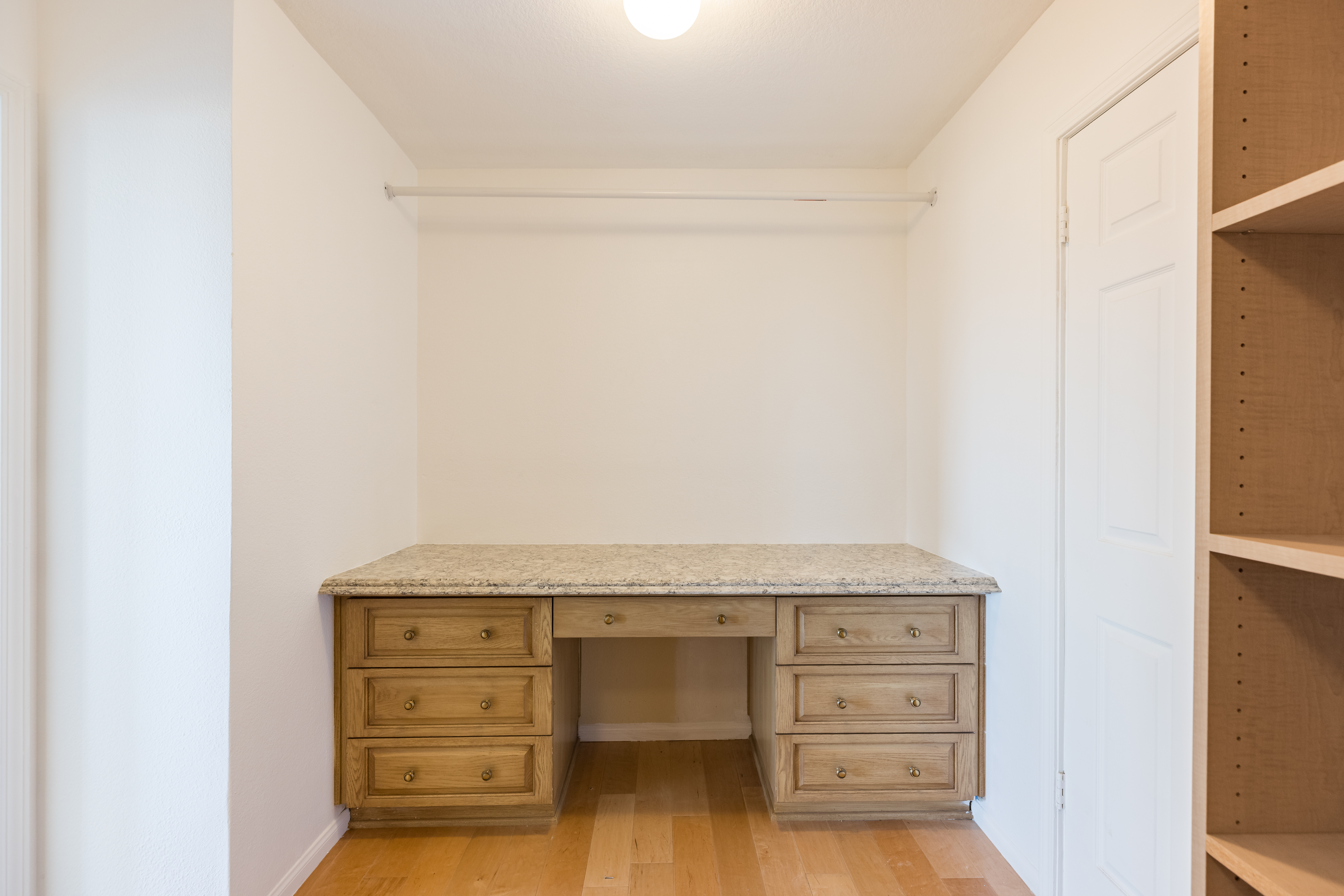 Photo of 3725 Via Del Prado, Calabasas, CA, 91302