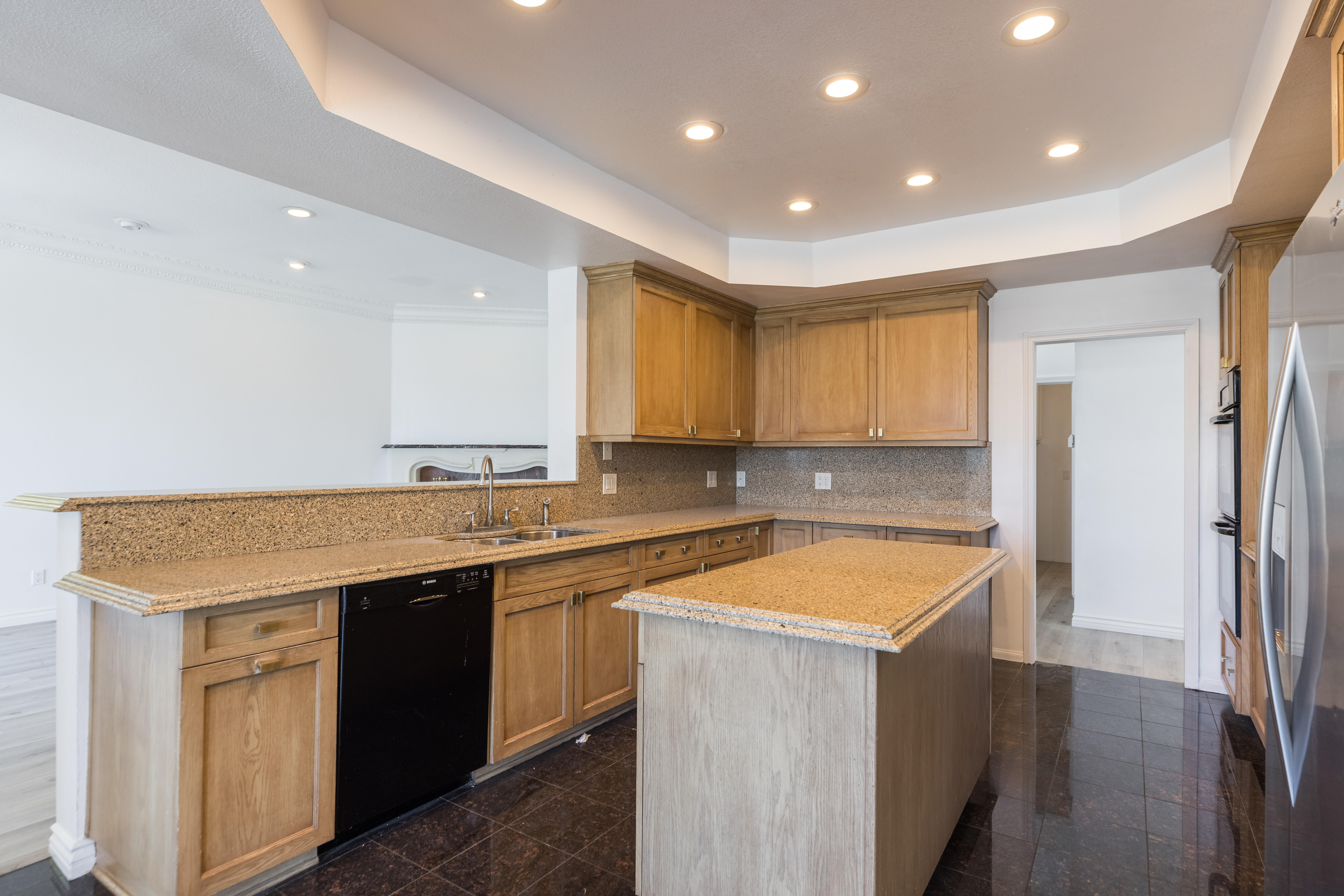 Photo of 3725 Via Del Prado, Calabasas, CA, 91302