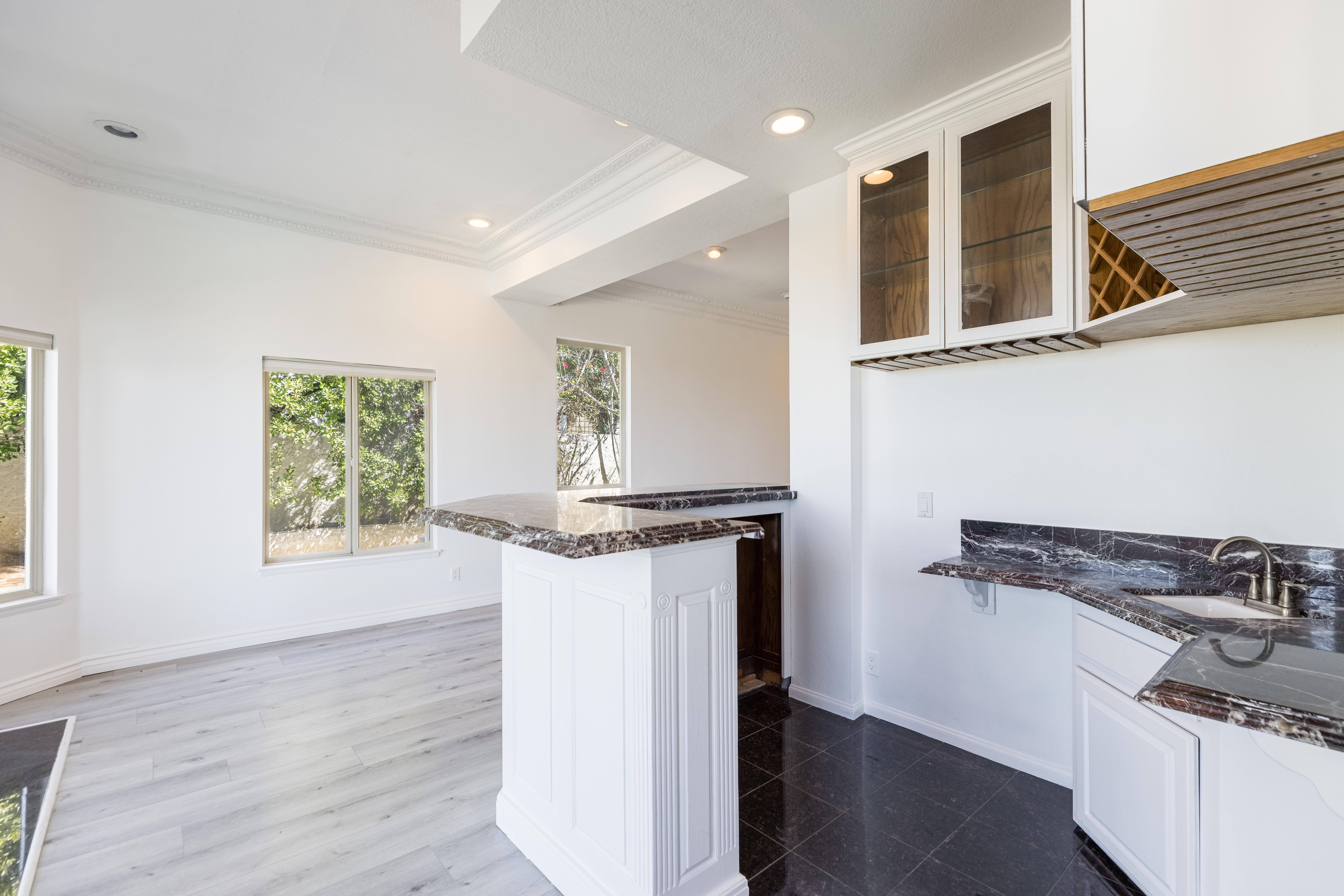 Photo of 3725 Via Del Prado, Calabasas, CA, 91302