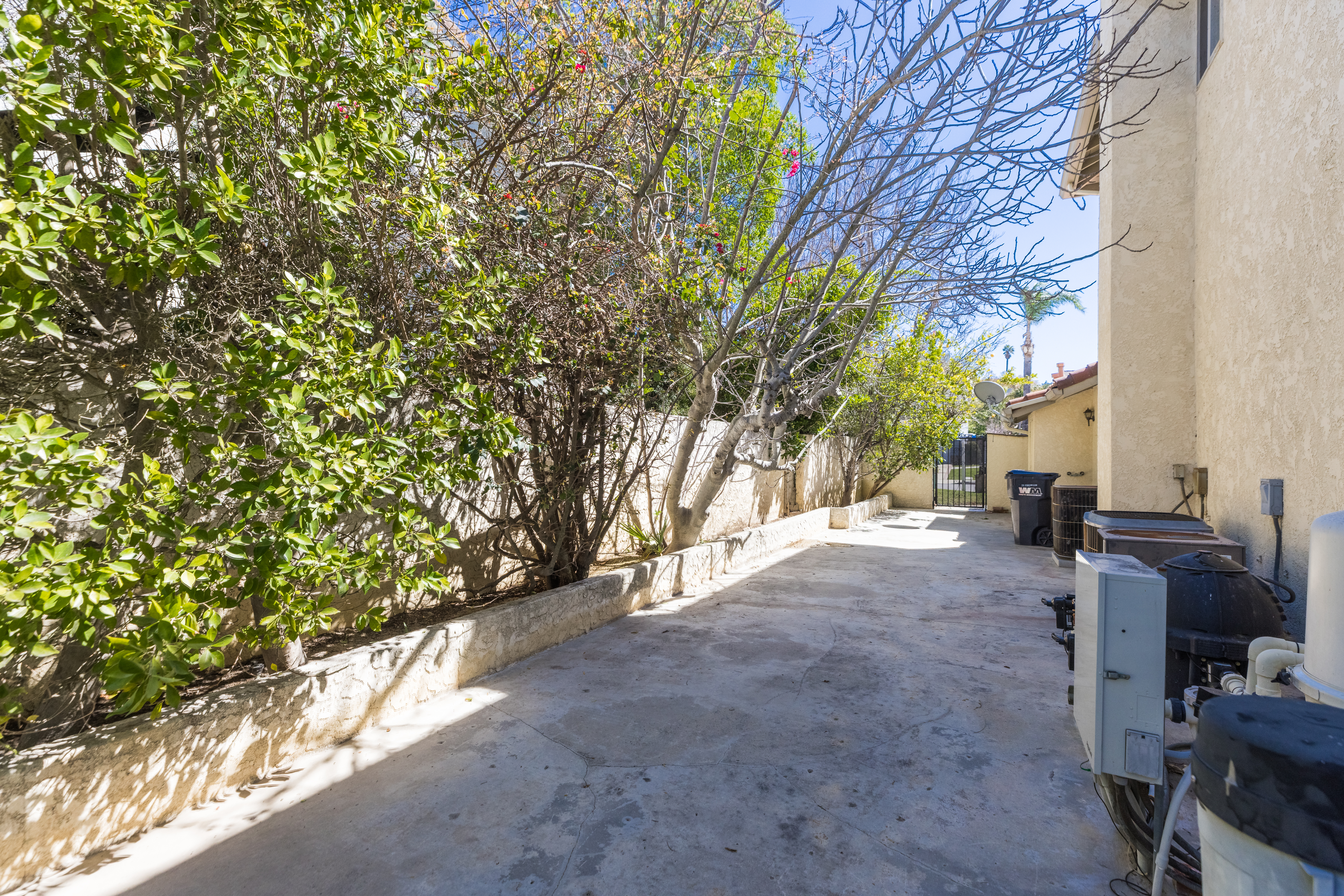 Photo of 3725 Via Del Prado, Calabasas, CA, 91302